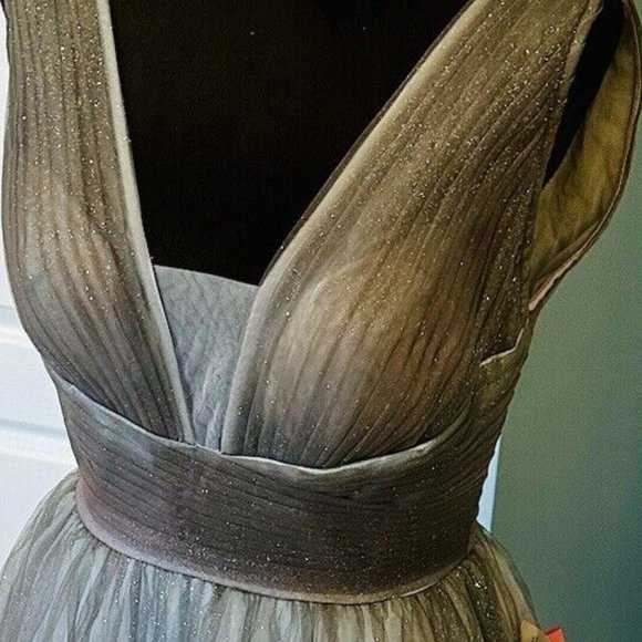 NWT MAC DUGGAL GLITTER JADE BLUE OMBREE V NECK SLEEVELESS BALL GOWN 20380 - Picture 3 of 6